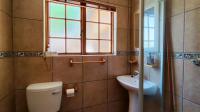 Bathroom 1 - 2 square meters of property in Kempton Park