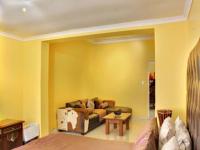 Rooms - 22 square meters of property in Orange Grove