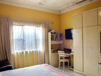 Bed Room 2 - 21 square meters of property in Orange Grove