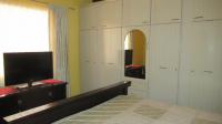 Main Bedroom - 28 square meters of property in Orange Grove