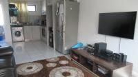 Lounges - 9 square meters of property in Ferndale - JHB