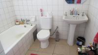 Bathroom 1 - 6 square meters of property in Finsbury