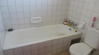 Bathroom 1 - 6 square meters of property in Finsbury