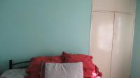 Bed Room 2 - 12 square meters of property in Finsbury