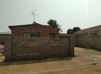 Front View of property in Lenasia South