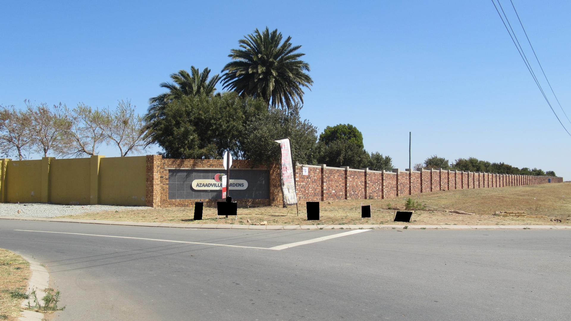 Front View of property in Azaadville Gardens