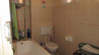 Main Bathroom of property in Bulwer (Dbn)