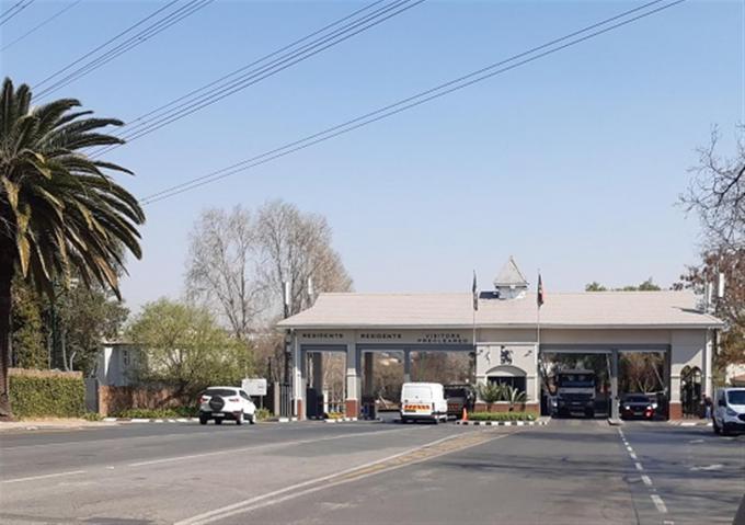 Standard Bank SIE Sale In Execution 4 Bedroom House for Sale in Dainfern - MR461703