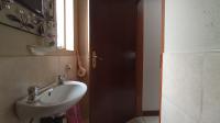 Bathroom 1 - 3 square meters of property in Ninapark