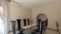 Dining Room - 21 square meters of property in Gallo Manor