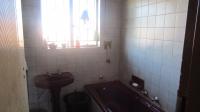 Bathroom 1 - 7 square meters of property in Lenasia South