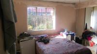 Main Bedroom - 16 square meters of property in Lenasia South