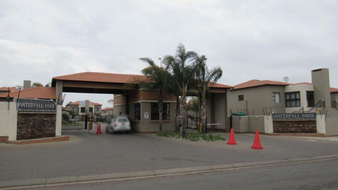 2 Bedroom Apartment for Sale For Sale in Benoni - Private Sale - MR464434