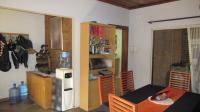 Dining Room - 21 square meters of property in Sunward park