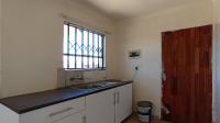 Kitchen - 5 square meters of property in Fleurhof