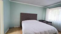 Main Bedroom - 19 square meters of property in Welgelegen (Cpt)