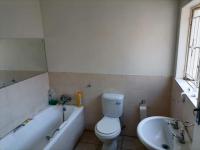 Bathroom 1 of property in Vryburg