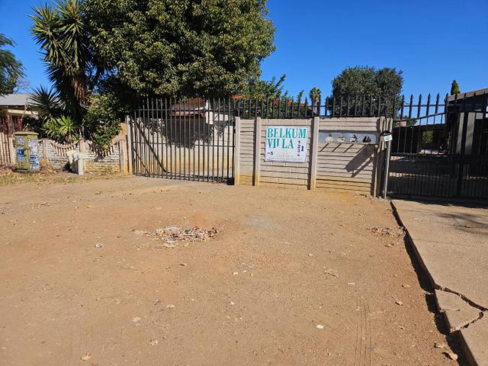 Front View of property in Rustenburg