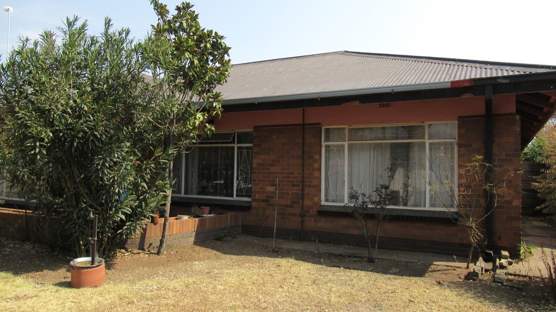 Front View of property in Vanderbijlpark