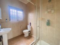 Bathroom 1 - 5 square meters of property in Parkhaven