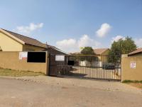 Front View of property in Mohlakeng