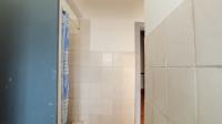 Bathroom 1 - 9 square meters of property in Brixton