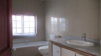 Bathroom 1 - 10 square meters of property in Norwood