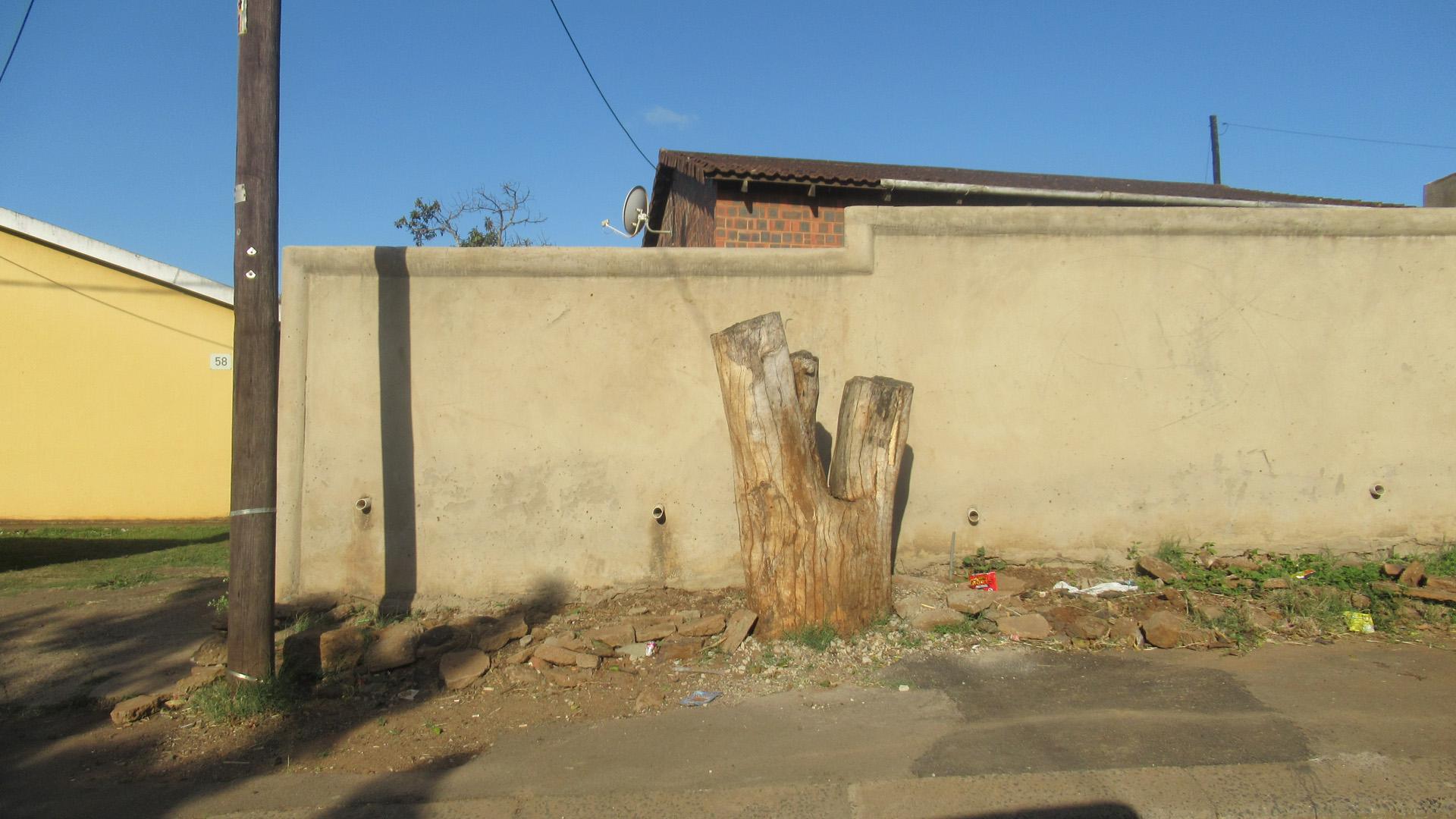 Front View of property in Hambanathi