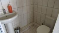 Bathroom 1 - 4 square meters of property in Everest Heights