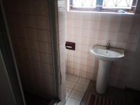 Bathroom 1 - 4 square meters of property in Everest Heights