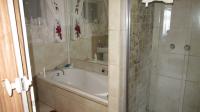 Bathroom 2 - 9 square meters of property in Cinderella