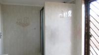 Main Bathroom - 13 square meters of property in Laudium