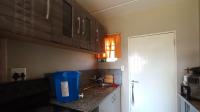 Kitchen - 7 square meters of property in Fleurhof