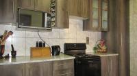 Kitchen - 10 square meters of property in Florida