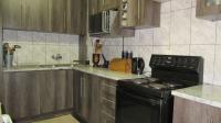 Kitchen - 10 square meters of property in Florida