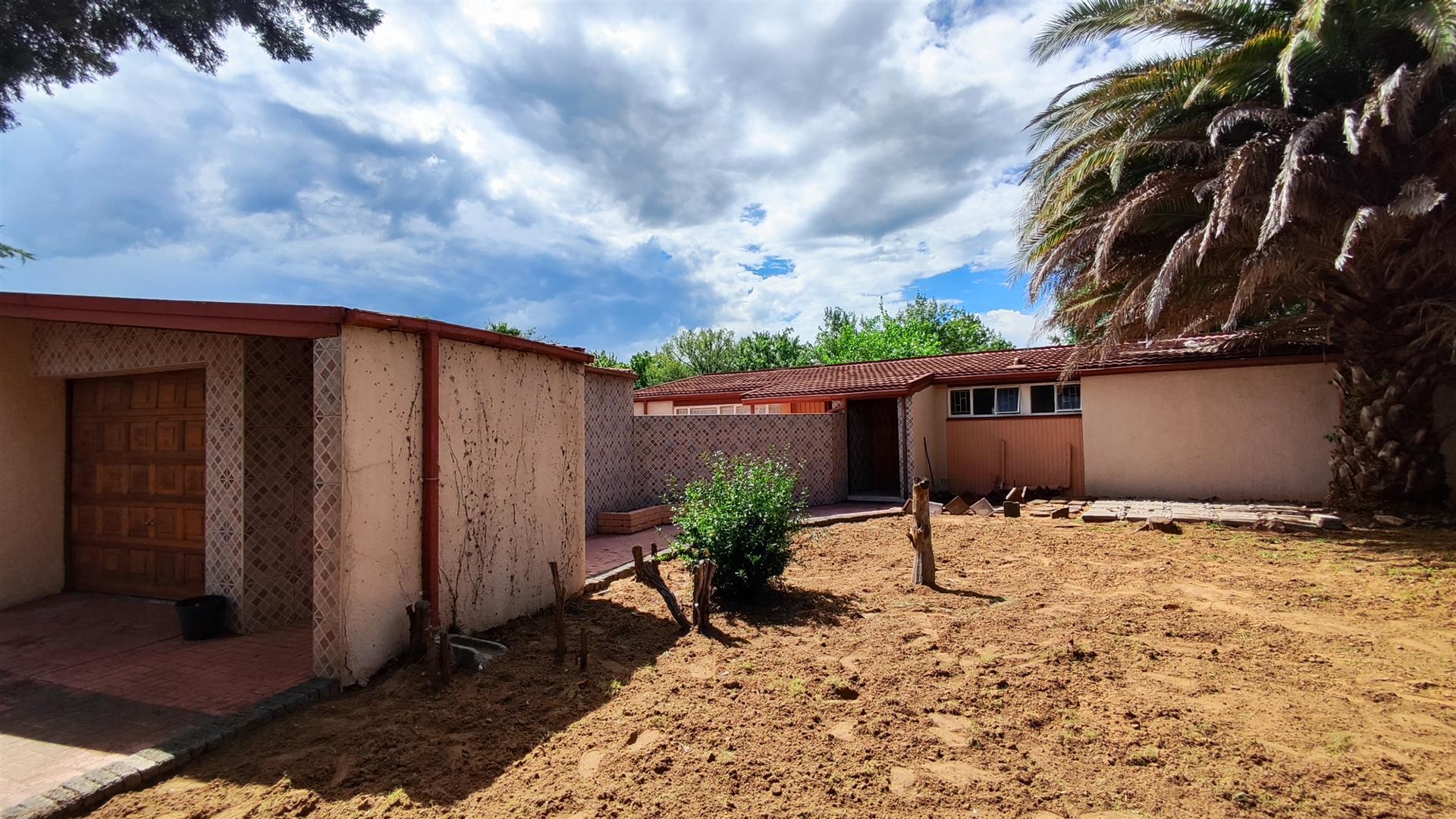 Front View of property in Sasolburg