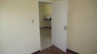 Bed Room 2 - 8 square meters of property in Oberholzer