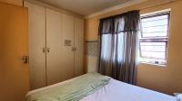 Bed Room 1 - 10 square meters of property in Klipkop