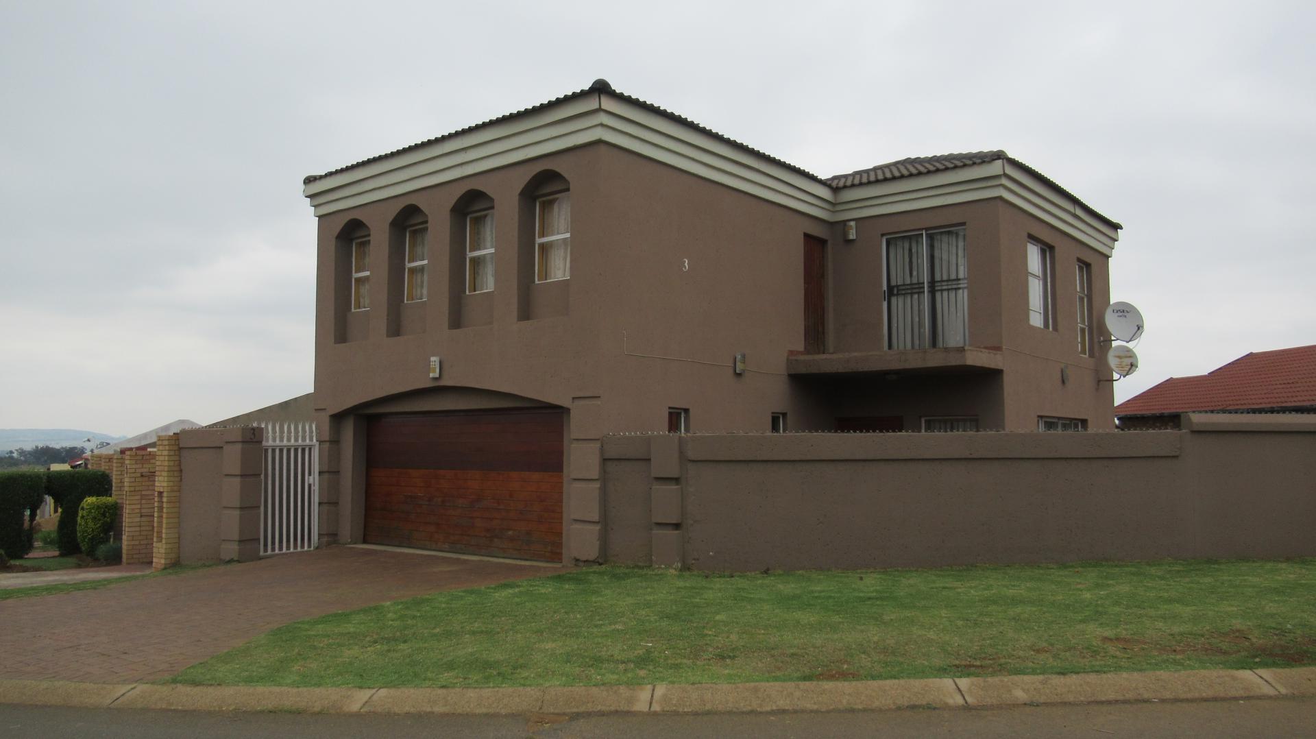 Front View of property in Naturena