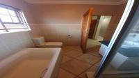 Bathroom 1 - 7 square meters of property in Bendor Park