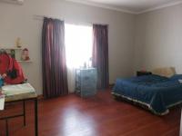 Bed Room 2 - 28 square meters of property in Bethal