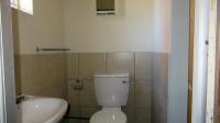 Staff Bathroom - 3 square meters of property in Bethal