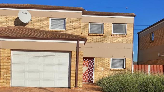 3 Bedroom House for Sale For Sale in Brackenfell - Private Sale - MR480784