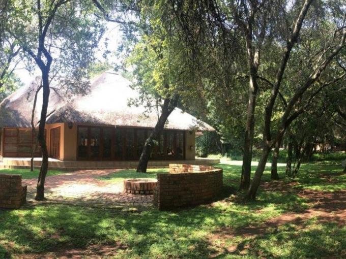 4 Bedroom House for Sale For Sale in Hartbeespoort - MR481463