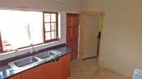 Kitchen - 15 square meters of property in Westridge