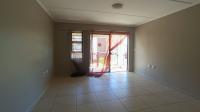 Lounges - 19 square meters of property in Rooihuiskraal North