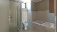 Bathroom 1 - 8 square meters of property in Rooihuiskraal North