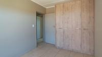 Bed Room 2 - 10 square meters of property in Rooihuiskraal North