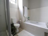 Main Bathroom of property in Rooihuiskraal North