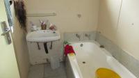 Bathroom 1 - 4 square meters of property in Vosloorus